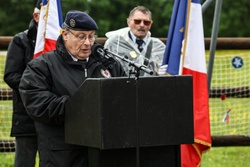 V Corps Commander Honors Eisenhower’s Legacy at Amfreville Ceremony