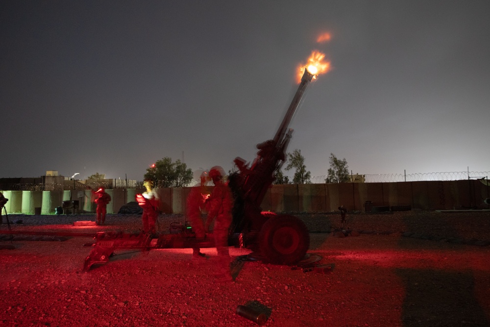 10th Mountain Division Conducts Howitzer Night Live Fire Exercise