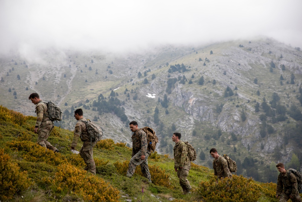 U.S. and Greek forces train on Mount Olympus during Immediate Response 25