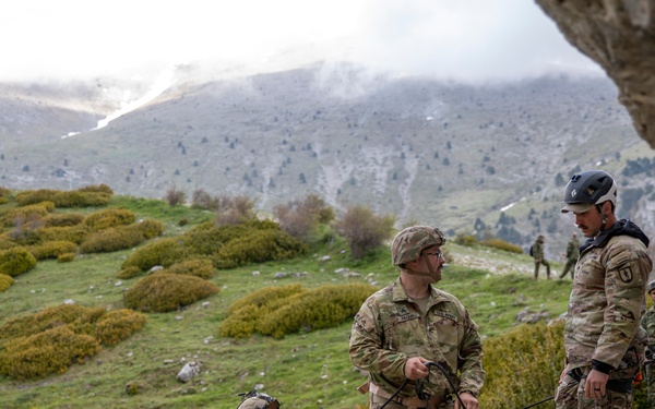U.S. and Greek forces train on Mount Olympus during Immediate Response 25