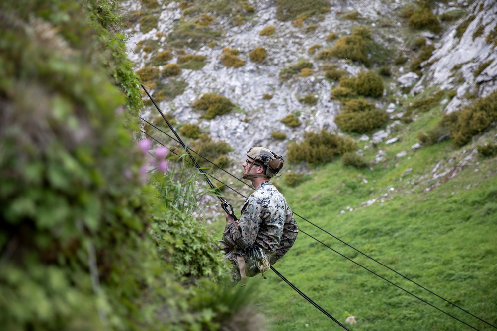 U.S. and Greek forces train on Mount Olympus during Immediate Response 25