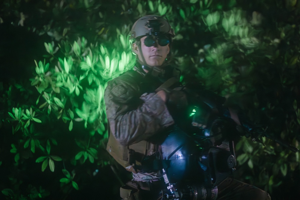 Exercise Caribbean Coastal Warrior 25: Night infiltration and Exfiltration procedures