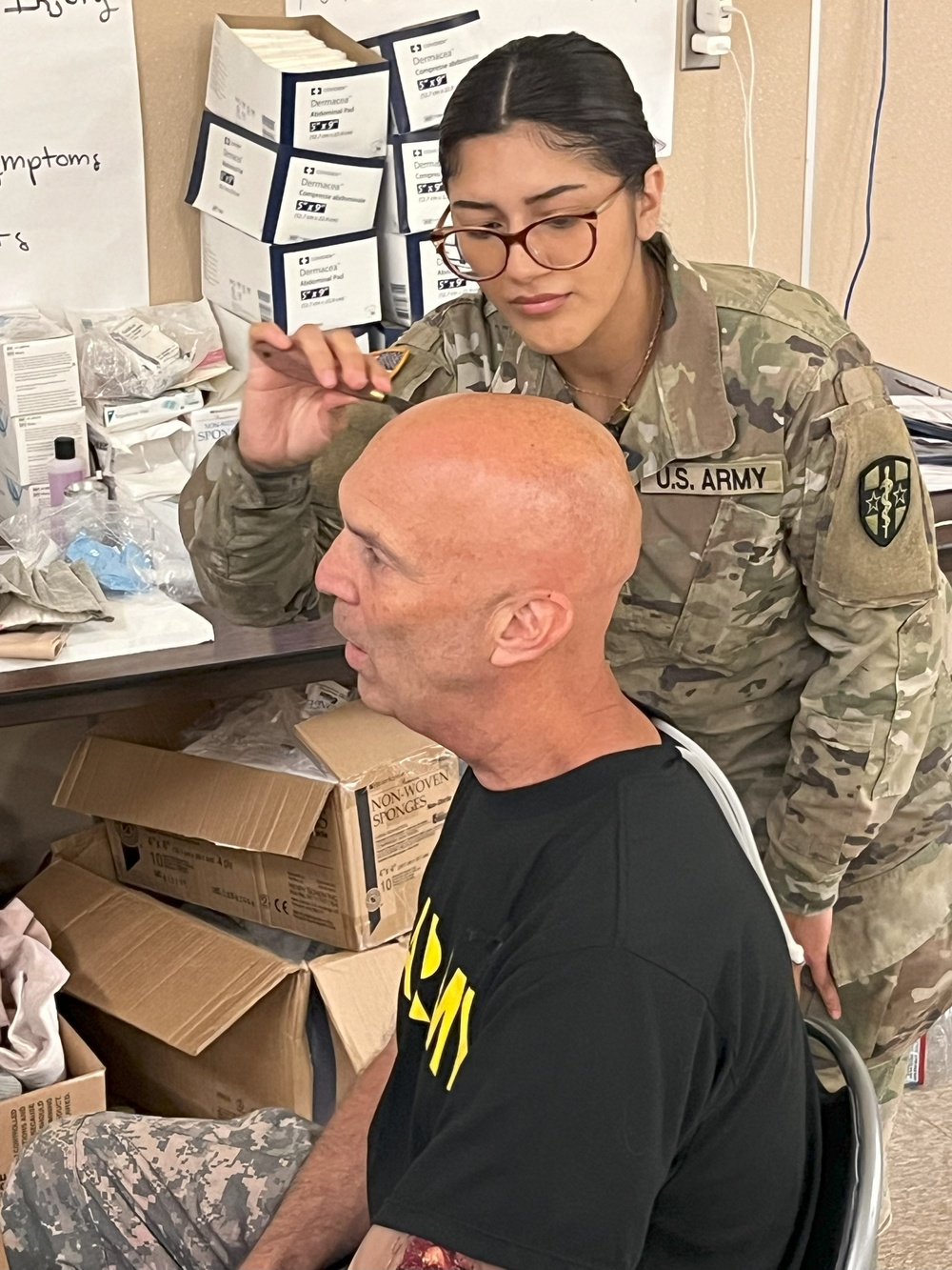 General receives head wound from pastry chef, medical training ensues