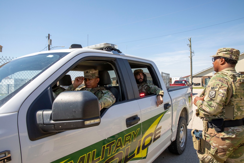 Soldiers of the 328th Military Police Company Respond to Active Shooter Threat During Training Exercise at Fort Cavazos