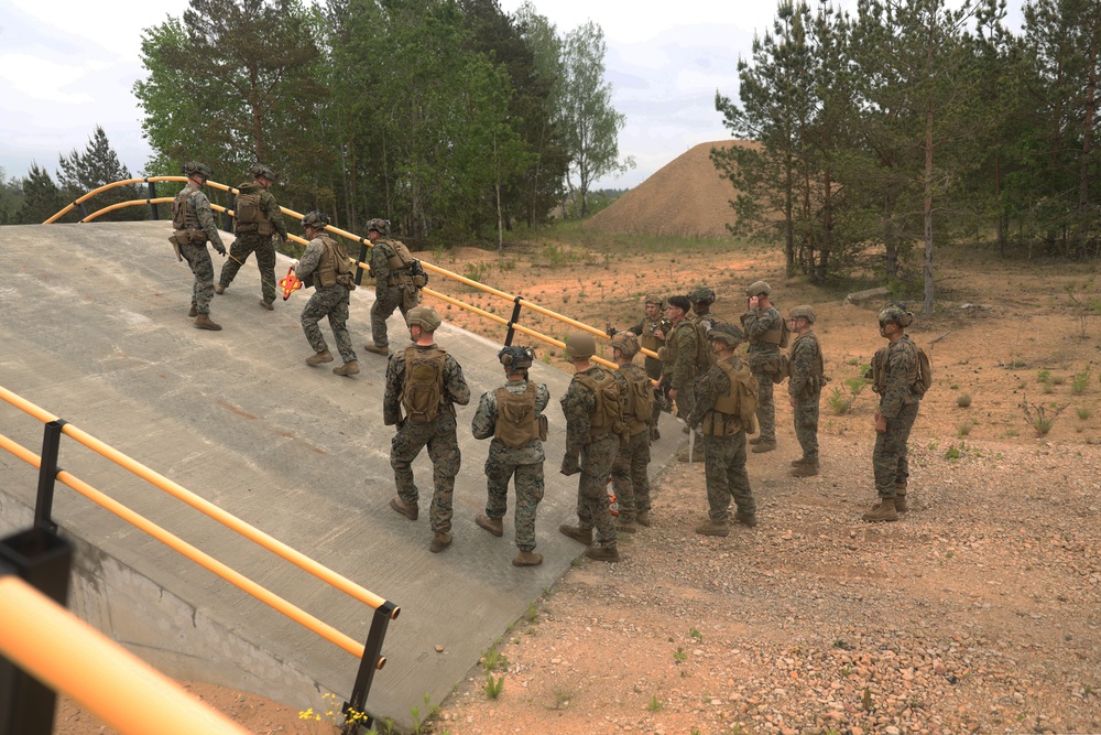 2d LAR Executes Light Armored Reconnaissance Vehicle Training During BALTOPS 25