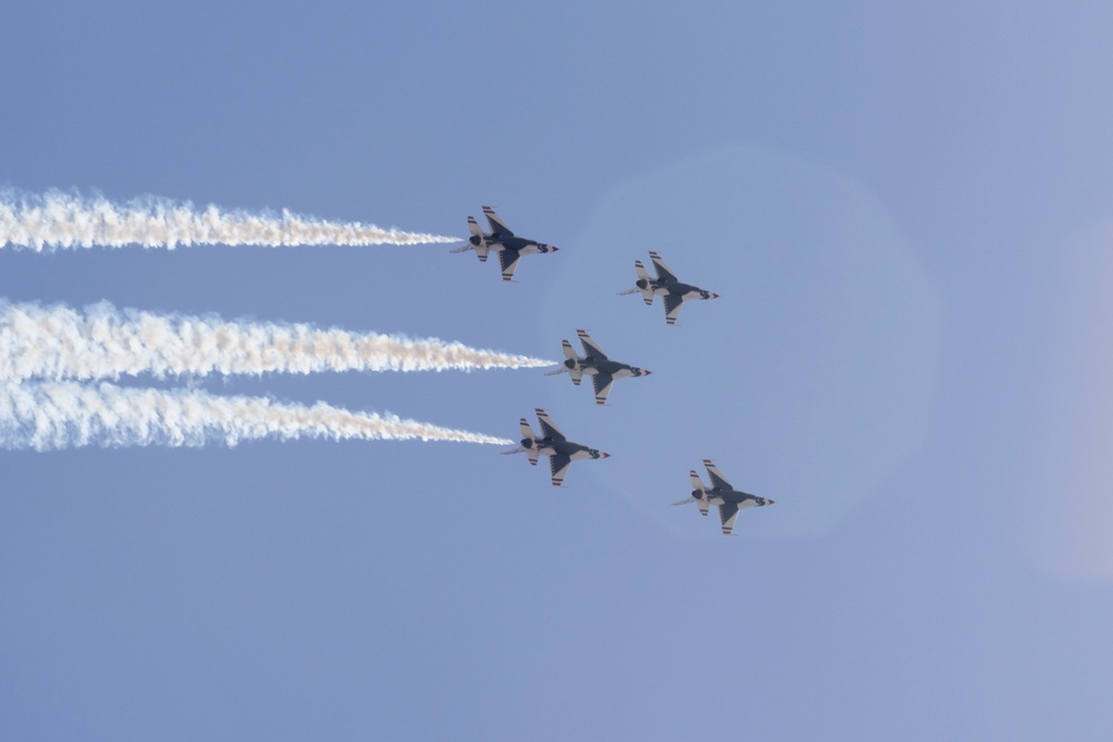 USAF Thunderbirds arrive at Beale AFB for Beale Air &amp; Space Expo 2025