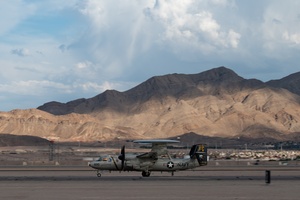 VAW-125 all-female maintenance crew (Radio)