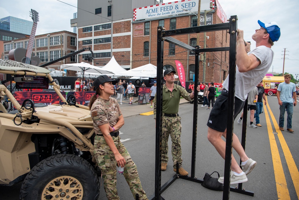 Sailors Count Pull Ups