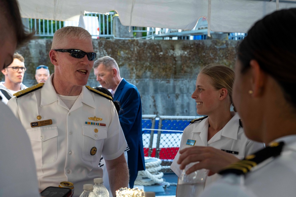 USS Jack H. Lucas hosts a Navy reception during Portland Fleet Week