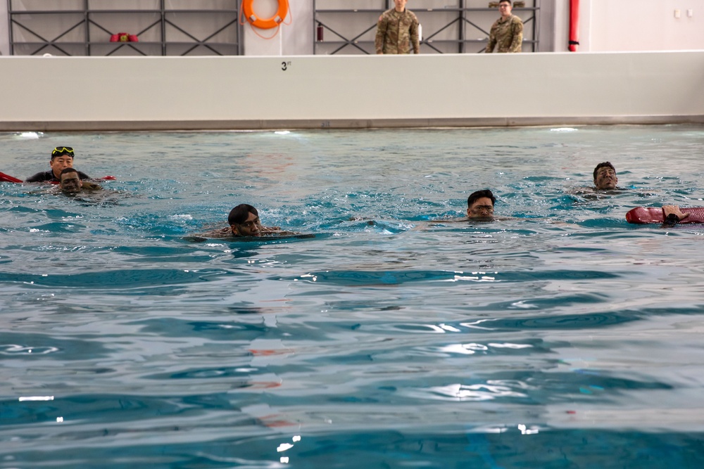 Best Squad Competition- Combat Water Survival Test