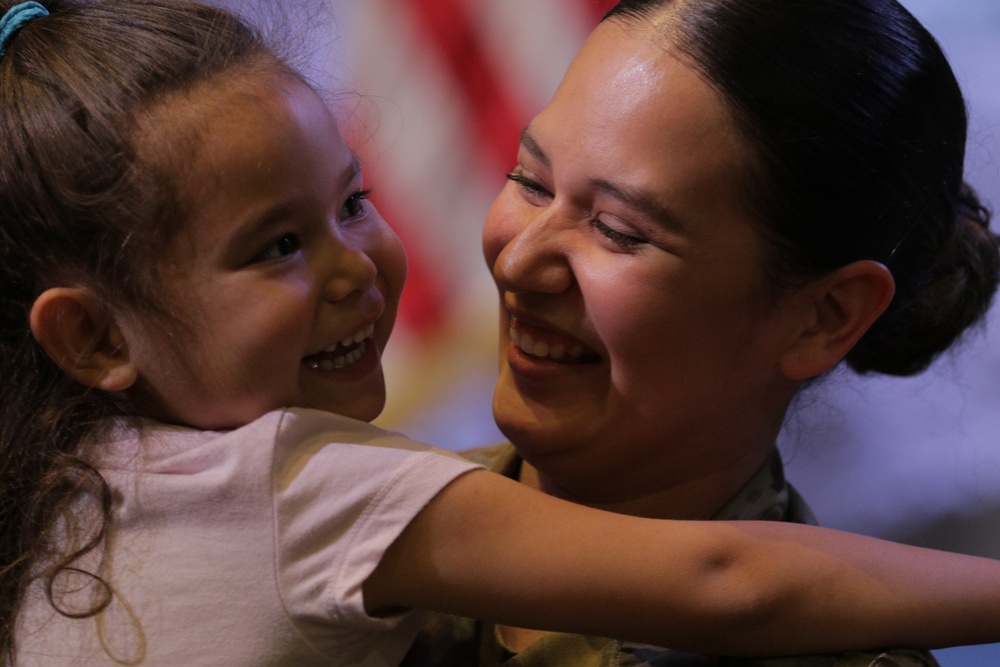 Springfield-based 232nd CSSB Mobilizes for Deployment to Europe