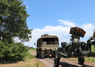 206th Field Artillery Conducts Close-Range Live Fire