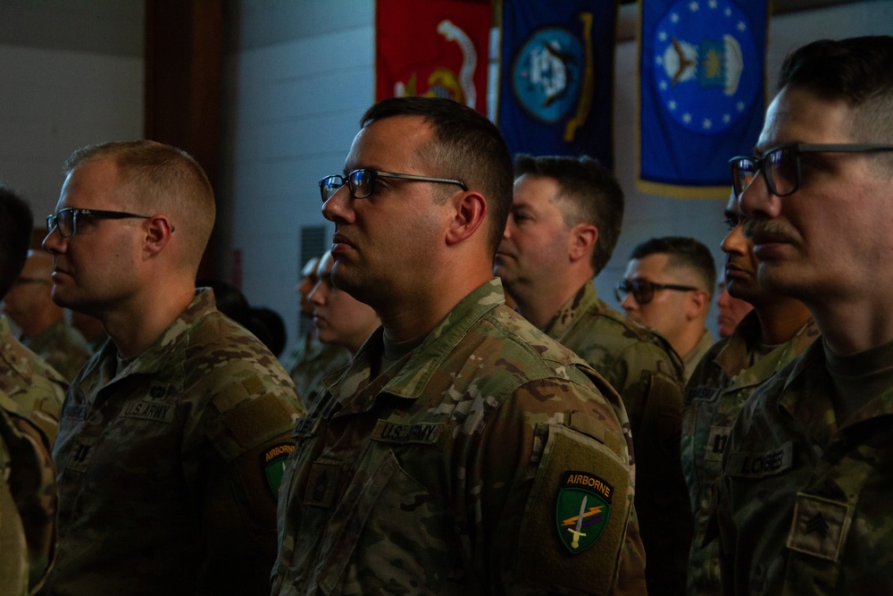353rd CACOM Hosts Change of Command Ceremony
