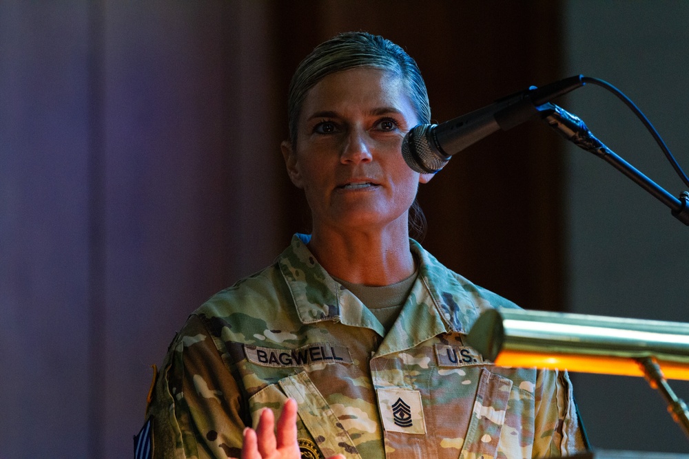353rd CACOM Hosts Change of Command Ceremony