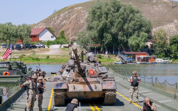 U.S. Soldiers Rehearse Wet Gap Crossings for Saber Guardian 25