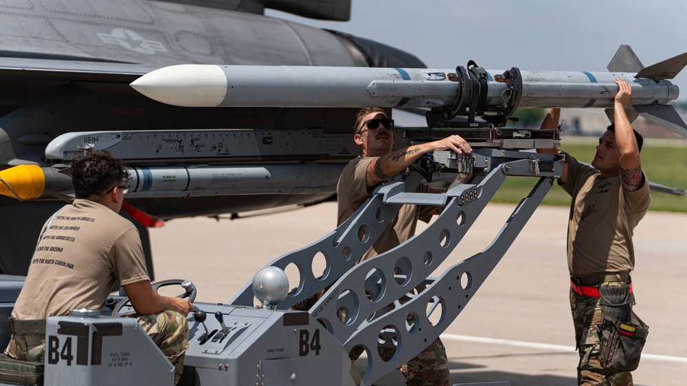 114th Maintenance Group Hosts Weapons Load Competition