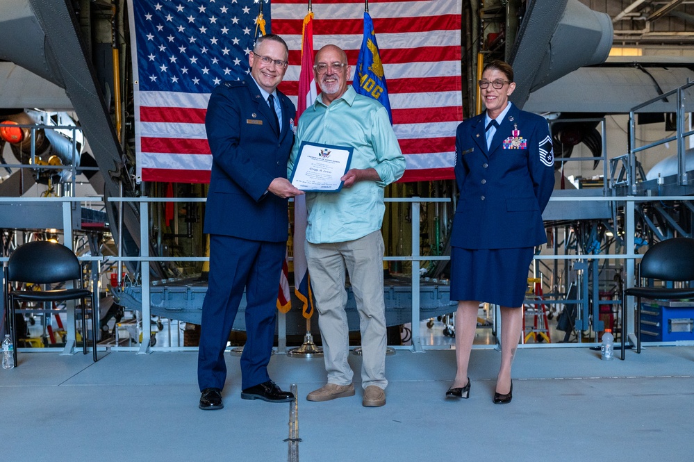Airmen retires after over 39 years of service