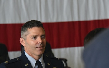 Col. Adam Carlson becomes 185th ARW Commander