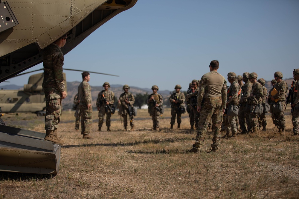 Operation Mojave Falcon - Chinook Unit Transportation