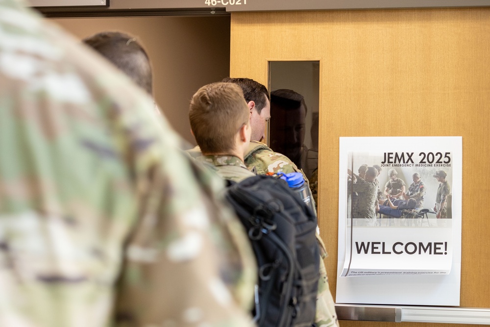 Joint Medical Teams Begin JEMX-25 with In-processing and Air Lift Operations