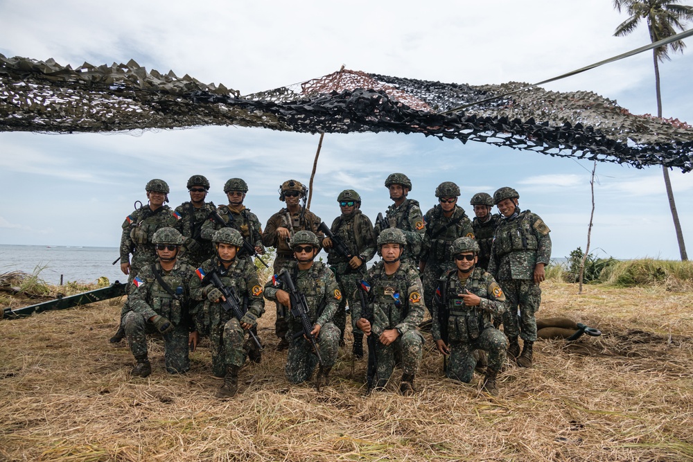 KAMANDAG 9: MRF-D 25.3 and PMC conduct a counter-landing live-fire defense
