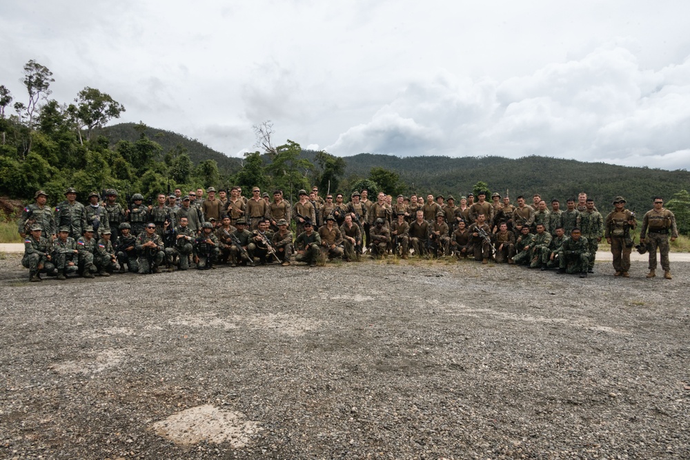 KAMANDAG 9: MRF-D 25.3 and PMC conduct a subject matter expert exchange