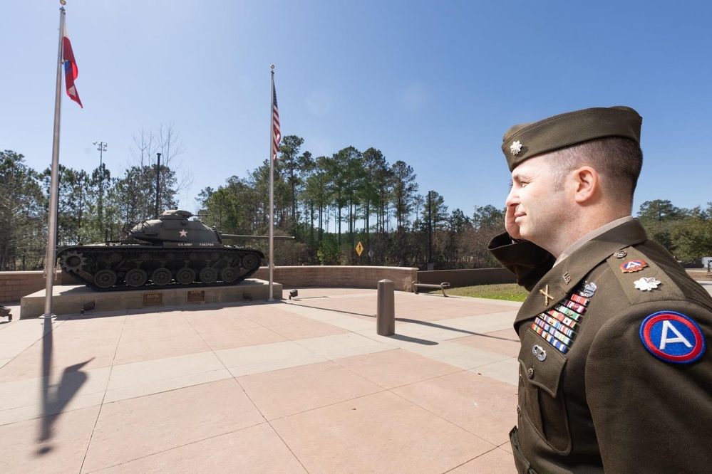 A Family tradition of service in USARCENT