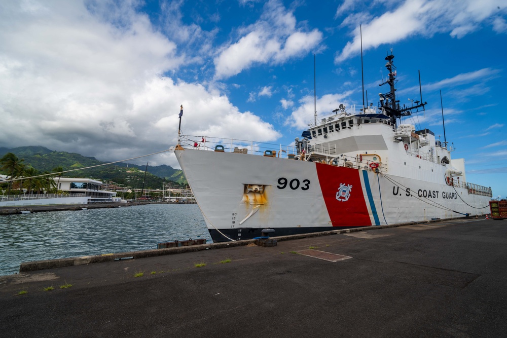Coast Guard Cutter Harriet Lane departs Papeete, French Polynesia after port visit