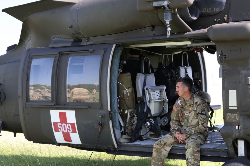 Joint Medical Teams begin JEMX-25 with in-processing and airlift operations.