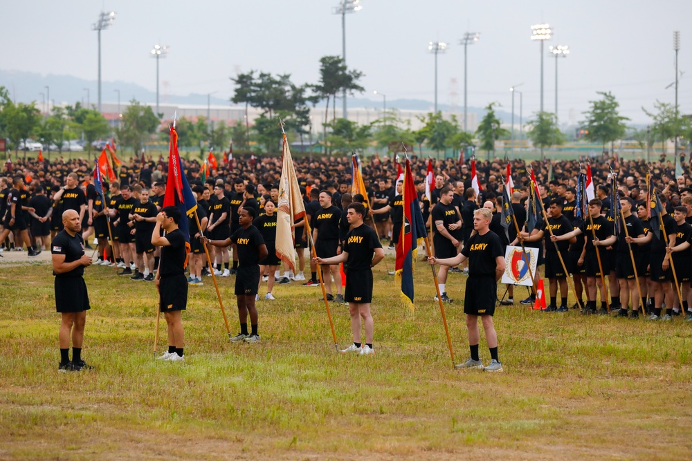 U.S. Soldiers celebrate KATUSA Friendship Week with an 8th Army Run.