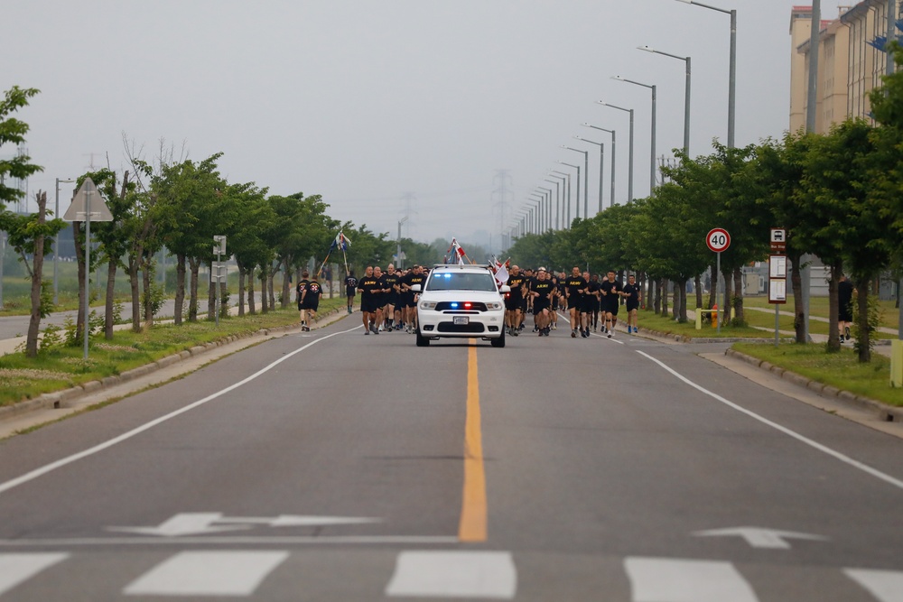 U.S. Soldiers celebrate KATUSA Friendship Week with an 8th Army Run.