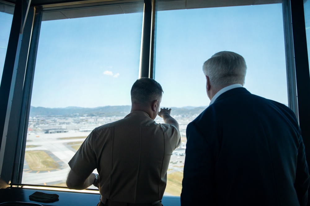 Director of National Intelligence and U.S. Ambassador to Japan visit MCAS Iwakuni