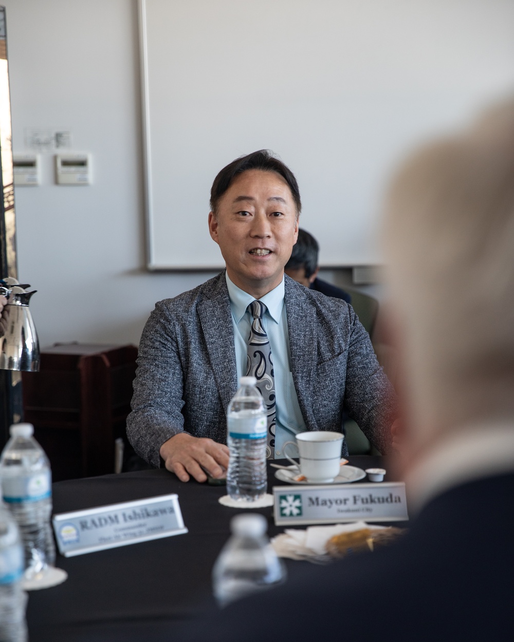 Director of National Intelligence and U.S. Ambassador to Japan visit MCAS Iwakuni