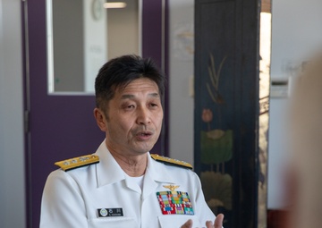 Director of National Intelligence and U.S. Ambassador to Japan visit MCAS Iwakuni