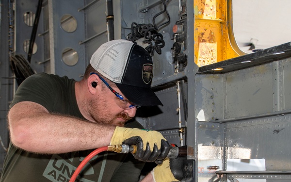 FRCE hosts Navy Reservists for readiness training