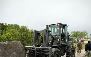 Allied Engineers Reinforce Baltic Shoreline During BALTOPS 2025