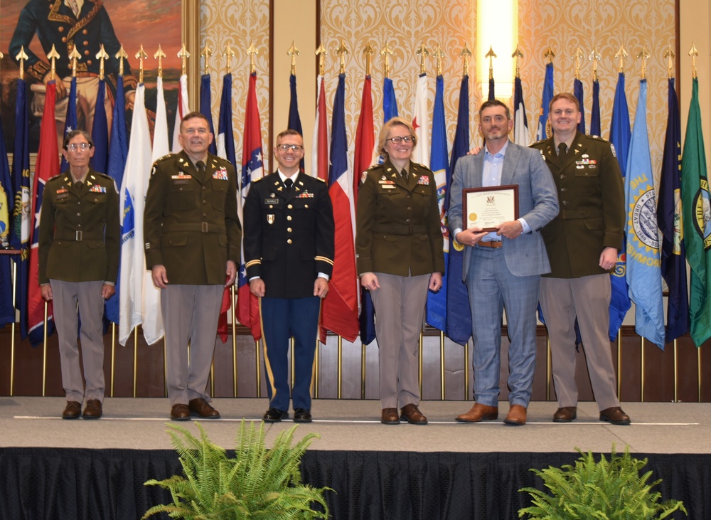 WAMC Celebrates Graduates of its Graduate Dental and Medical Education Programs