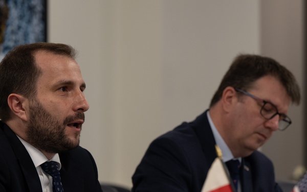 USDP Polish Minister Bilateral Exchange