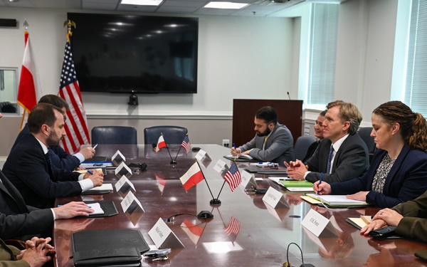 USDP Polish Minister Bilateral Exchange