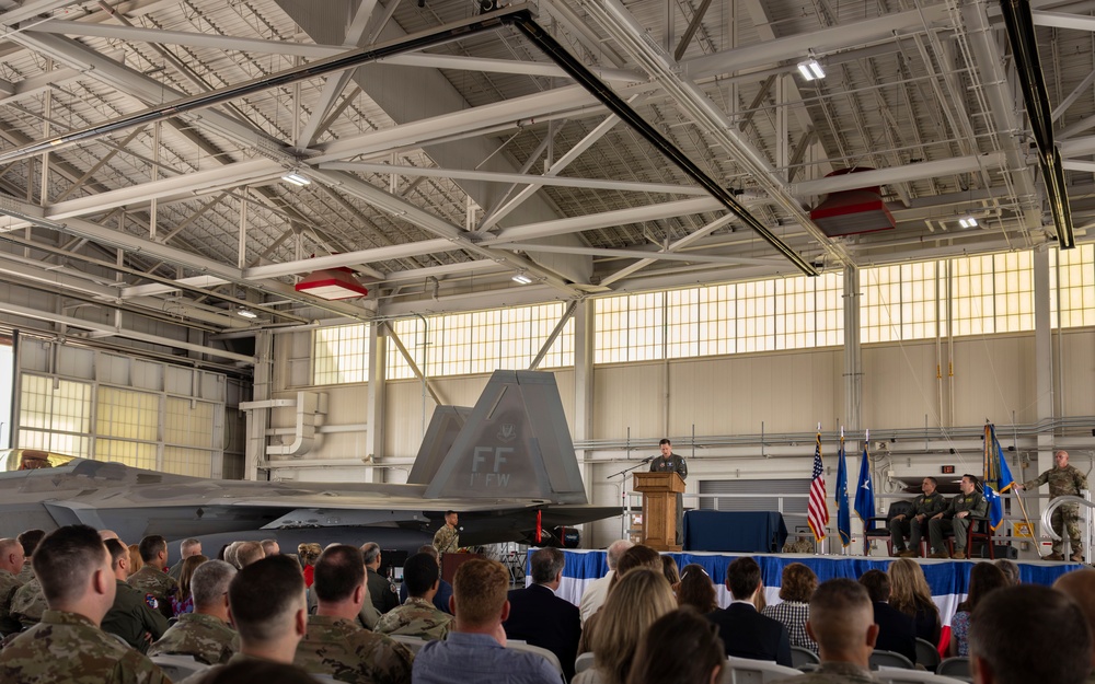 1st Fighter Wing Welcomes Newest Commander