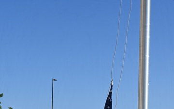 Airmen raise U.S. flag