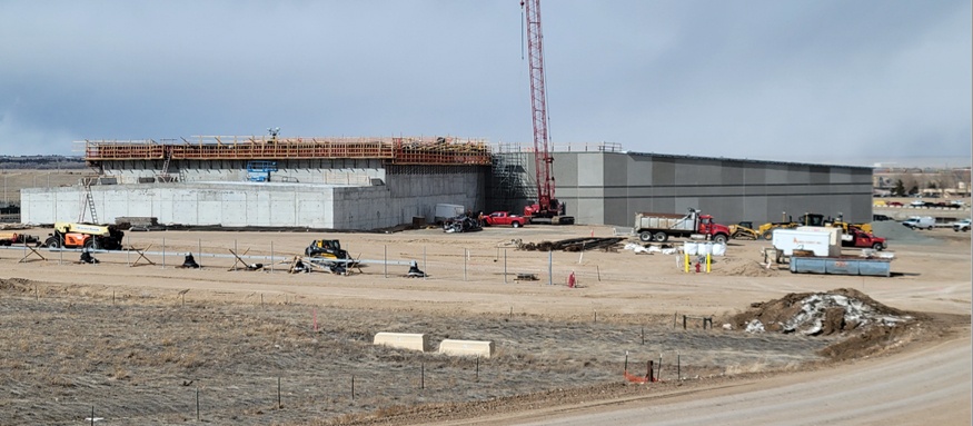 Contractors work on Weapons Generation Facility