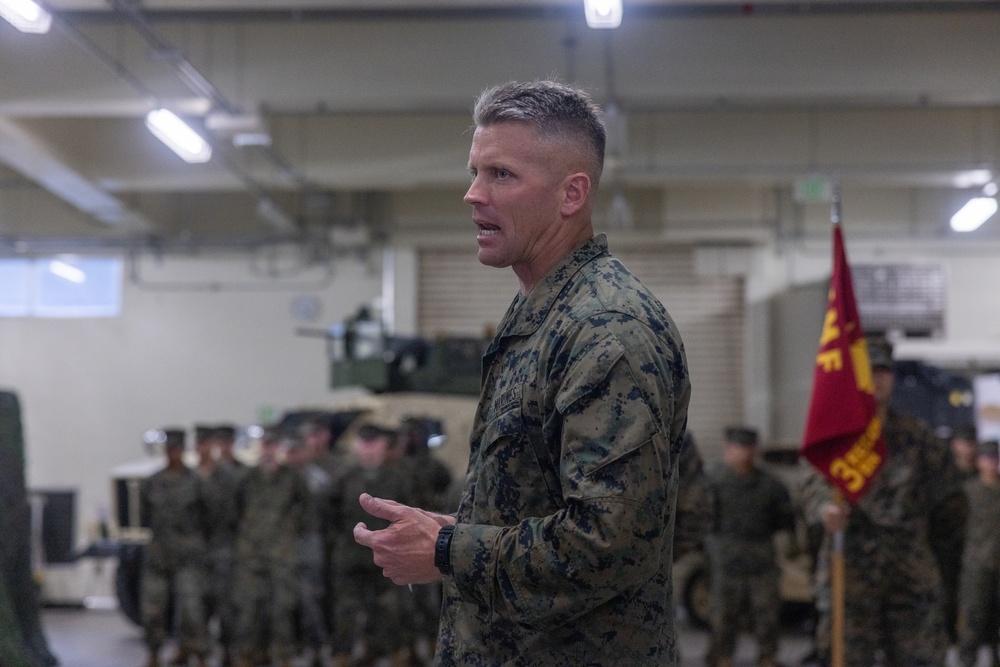 H&amp;S Company, 3d Recon Bn conducts Change of Command Ceremony