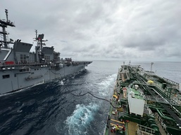 M/T Empire State, USS Tripoli Conduct first CONSOL At-Sea