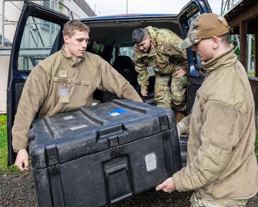 Illinois Guardsmen Deploy For Training to Germany