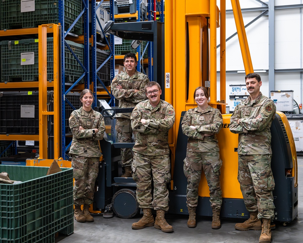 Illinois Guardsmen Deploy For Training to Germany
