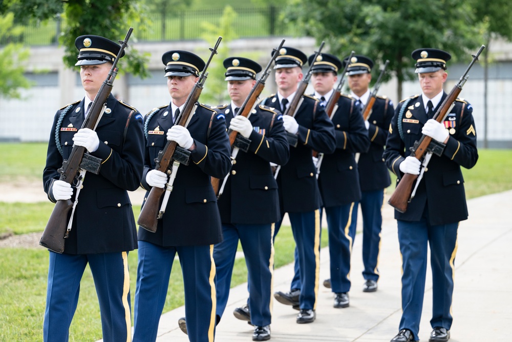 Military Funeral Honors are Conducted for U.S. Army Pfc. Darrell Bush in Section 81