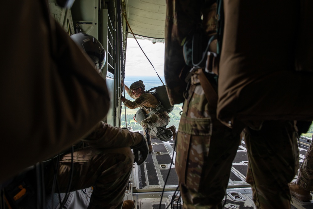 820 BDG, 71 RQS team up for aerial insertion training