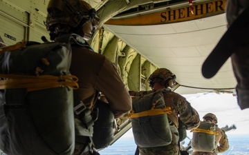 820 BDG, 71 RQS team up for aerial insertion training