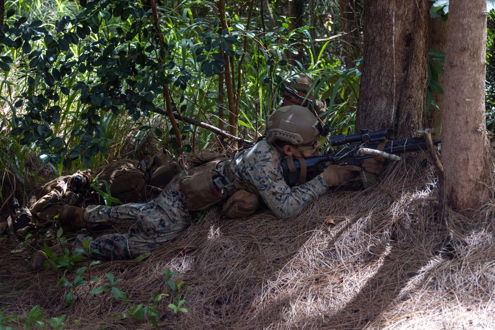 On the Offensive: SOI- West Advanced Infantry Marine Corps class 3-25 conducts offensive maneuvers at KTA